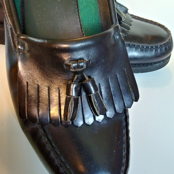 Rockport Tassel Leather Loafer Men 10.5 M EUC